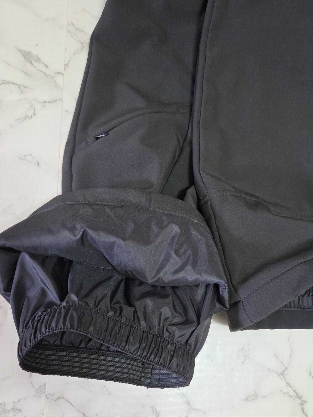 The North Face Black Softshell Slim Flare Ski Pants, Size S - Picture 11 of 11